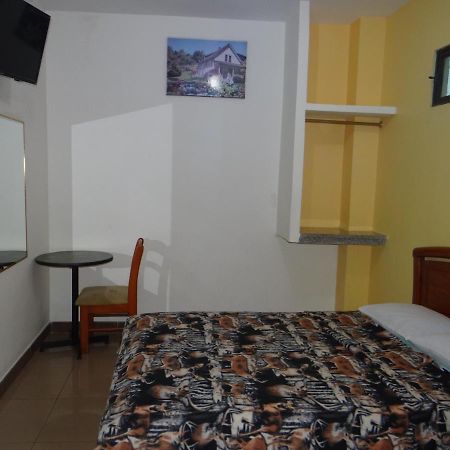 Hotel Murcia Гуаякиль Экстерьер фото