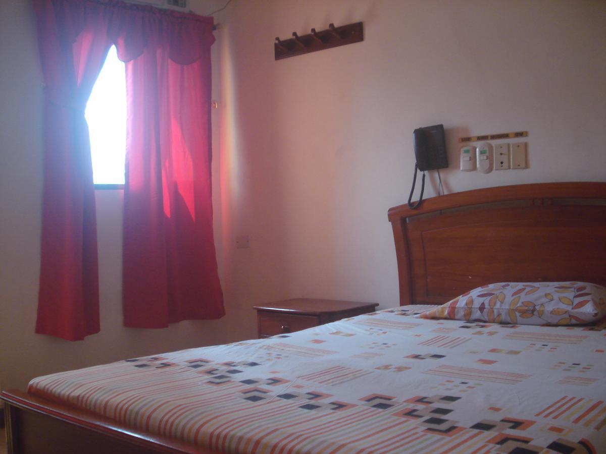 Hotel Murcia Гуаякиль Экстерьер фото